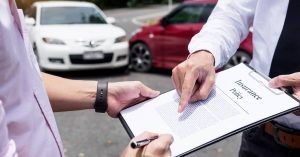 How Do I Choose An Attorney for Car Insurance Claims?